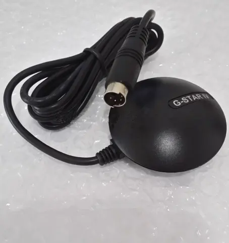 GlobalSat USB GPSレシーバーBU-353S4、USBインターフェースGマウス磁気 (SiRF Star IV)