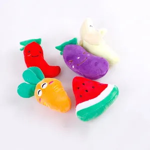 Benutzerdefinierte Plüsch Schwamm Quietschende Sound Nette Gemüse Wassermelone Orange Karotte Form Design Katze Hund Welpen Kauen Spielzeug