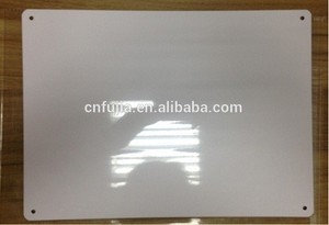 En blanco de metal estaño signo blanco placas de Estaño con 4 agujeros colgando en la pared - Product Image 2