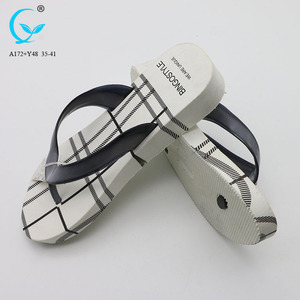 Sexy ladies chappal pvc trasparente pistoni della spiaggia delle donne sandalo produttori - Product Image 4
