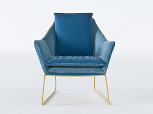 Poltrona Moderna <span class=keywords><strong>per</strong></span> Soggiorno - Gambe in Metallo, Schienale Imbottito Morbido, Design Inclinato - Product Image 5