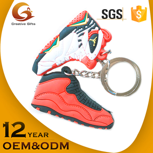 Billige kundenspezifische 3d weich-pvc-gummi <span class=keywords><strong>nike</strong></span> schuh <span class=keywords><strong>keychain</strong></span> für großhandel - Product Image 3