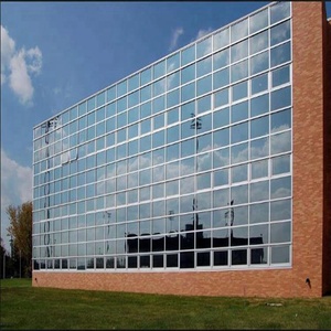 Parete Divisoria in Alluminio e <span class=keywords><strong>Vetro</strong></span> Semi-Unitaria dal Design Moderno e Essenziale per Progetti di Hotel e Residenze di Lusso - Product Image 4