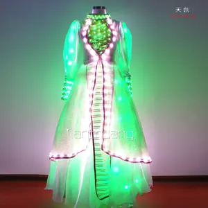 Traditionnelle robe de danse latine/night club éclairage filles. performance robe./lumineusetemps scène, vêtements pour femmes