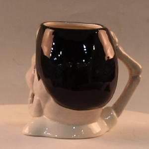 Tazza da Caffè in Ceramica Personalizzata Bianca e Nera per Halloween, Sicura per Alimenti, Adatta a Microonde e Lavastoviglie - Product Image 5