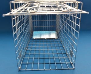 Pieghevole in metallo Humane <span class=keywords><strong>Live</strong></span> Catch Rat Cat <span class=keywords><strong>Dog</strong></span> e Small Animal Cage Marten Trap