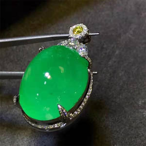 Саудовская Аравия Королевский драгоценный камень ювелирные изделия по низкой цене 18k золото 64.9ct Колумбии натуральный зеленый изумруд камень ожерелье кулон - Product Image 2