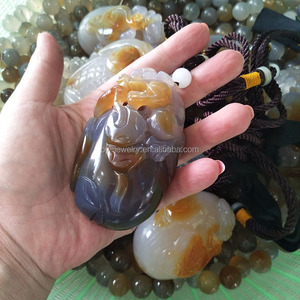 Chinesischer Feng-Shui Glücksbringer Zufälliges Design Achat-Massage-Handschleifer Stein - Product Image 5