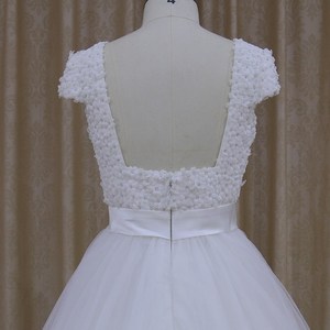 DH003 <span class=keywords><strong>manga</strong></span> corta 3d flor con perlas vestido de huésped de <span class=keywords><strong>la</strong></span> boda vestido del bebé imágenes - Product Image 6