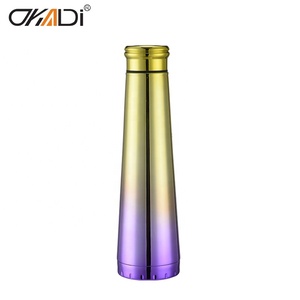 Bouteille d'eau en <span class=keywords><strong>bois</strong></span> de qualité alimentaire en forme de cône, flacon conique en acier inoxydable, <span class=keywords><strong>thermos</strong></span> sous vide - Product Image 4