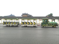 Train électrique sans rail pour enfants, alimenté par batterie, pour l'extérieur, grand train touristique à vendre