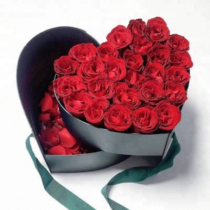 Custom LOGO different colors double layers heart gift boxes, luxury flower box with PVC hat