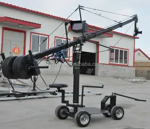 Grúa giratoria de cámara de vídeo de 6 metros con ruedas grandes tipo tierra Dolly