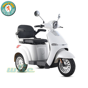 Personnalisé 2019 léger <span class=keywords><strong>moto</strong></span> électrique 3 roues mode Offre Spéciale véhicule solaire Électronique Tri Croisière (Euro 4) - Product Image 2