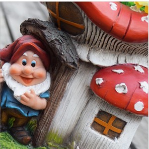 Jardinière en résine en forme de maison de gnome, faite à la main, imperméable, décoration de <span class=keywords><strong>jardin</strong></span> extérieure, style Art Déco, 17x14x15CM, marque Fulin, certifiée BSCI - Product Image 3