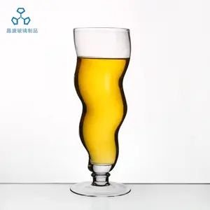 Design speciale ampiamente utilizzato cristallo senza piombo trasparente fatto a mano 16Oz vetro creativo birra