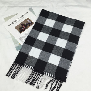 Cosum venta al por mayor barato grueso escocés Plaid acrílico señora bufanda chal invierno manta Cachemira bufanda - Product Image 4