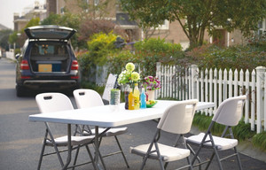 Hongqiao <span class=keywords><strong>pas</strong></span> <span class=keywords><strong>cher</strong></span> écologique restaurant en plein air hotell fête banquet de mariage à manger en plastique pliant <span class=keywords><strong>camping</strong></span> tables <span class=keywords><strong>et</strong></span> chaises - Product Image 3