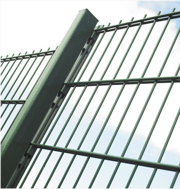 latest company news about Welded double wire mesh fencing  5