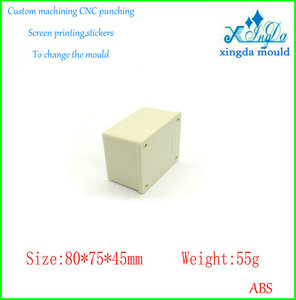 Xingxingda Factory IP65 Caja de conexiones de <span class=keywords><strong>PVC</strong></span> impermeable y a prueba de polvo Caja de dispositivos eléctricos <span class=keywords><strong>para</strong></span> exteriores <span class=keywords><strong>para</strong></span> dispositivos electrónicos - Product Image 3