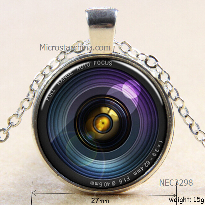 2016 EN STOCK Joyería de Moda Las Mujeres Universo Media Luna Galaxy Collar Simple