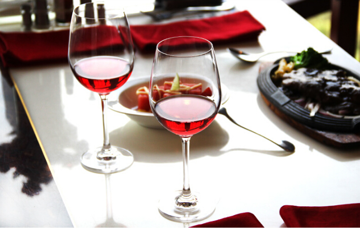 KW-008 10.5-Ounce Goblet wine glass, Classic Durable Wine Cups Ideal for All Occasions