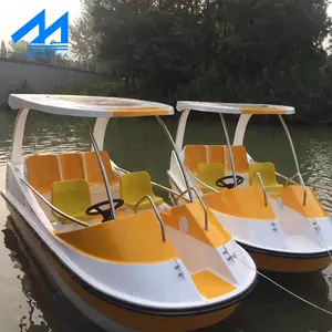 最新的玻璃纤维电动船4-5人在水上公园玩设备脚踏船出售 (M-081)