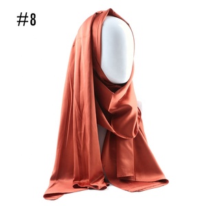 Malasia de la bufanda de la cabeza colores mezclados al por mayor venta al por mayor nuevo moda de seda bufanda envolturas barato llanura de bufanda del hijab - Product Image 5