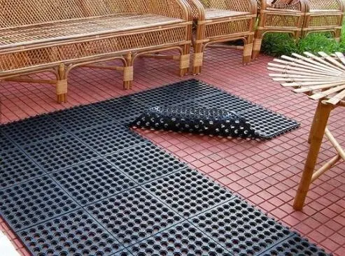 Indah Antifatigue Restoran, Bar, Dapur Drainase Rubber Mat Mencuci Daerah Karet Interlocking Tikar