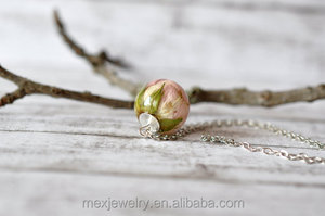 resina argentata orb premuto il fiore reale luce rosa bocciolo di rosa sfera <span class=keywords><strong>collana</strong></span> pendente a sfera - Product Image 4