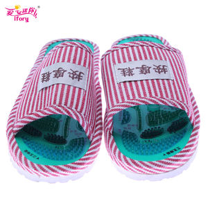 Pantoufles de massage pour les pieds, tissu chinois, facilite la circulation du sang, qualité supérieure - Product Image 3