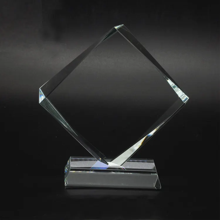 Commercio all'ingrosso bianco di cristallo trofeo di Cristallo Su Ordinazione Trofeo premio Souvenir