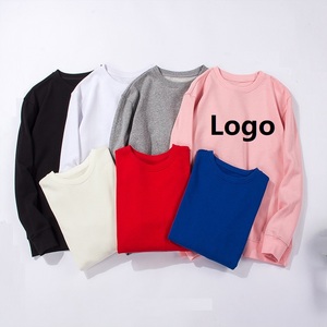 เสื้อสเวตเตอร์แบบสวมหัวของผู้หญิงชุดสตรีทโอเวอร์ไซส์ใส่หน้าหนาว - Product Image 1