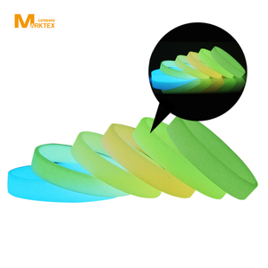 โรงงานวงสร้อยข้อมือซิลิคอน Debossed - Product Image 2