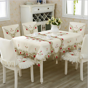 Wedding Party Fancy Red Embroidered Knitted Polyester Durable Customizable <strong>Dining</strong> <strong>Table</strong> <strong>Runner</strong> - Product Image 3