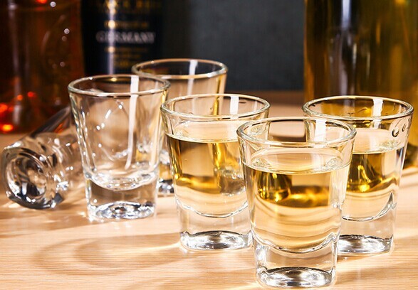 Haonai square shape 15ml mini shot glass liquor glass wholesales glass