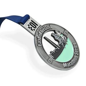 <span class=keywords><strong>Nouveau</strong></span> <span class=keywords><strong>venir</strong></span> de L'est de L'irlande caractéristique Marathon métal sport médaille - Product Image 4