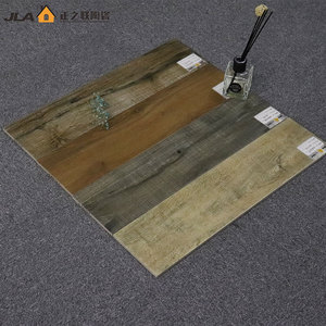 Piastrella per pavimento in gres porcellanato effetto legno antiscivolo 6x24 pollici/15x60 cm - Product Image 2