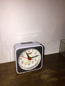 Bán lẻ bán chất lượng khá nhỏ im lặng du lịch đồng hồ báo thức - Product Image 3