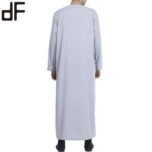 Groothandel Nieuwe Mode <span class=keywords><strong>Kuwait</strong></span> Stijl Heren Lange Thobe Jubah Islamitische Kleding In Polyester Effen Traditionele Moslim Accessoire - Product Image 5