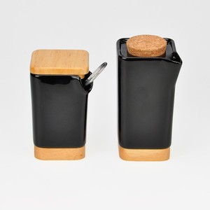 Ensemble de bouteilles de vinaigre d'huile en céramique avec bouchon en liège - Product Image 2