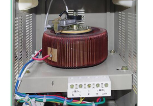 SVC-5000VA автоматический стабилизатор напряжения - Product Image 3