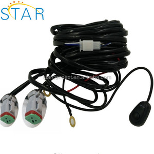 工厂供应2腿越野汽车led灯线束带双防水dt连接器 - Product Image 2