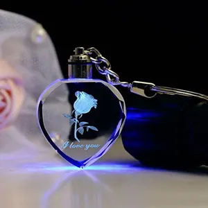 Chaveiro de cristal de cura personalizado, barato, cura, forma de coração 3d laser led, corrente, chaveiro de cristal para presentes de casamento