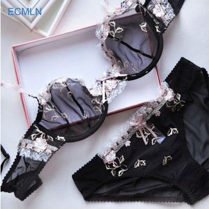 <span class=keywords><strong>Jolie</strong></span> Modèle Jeune Femme Fleur <span class=keywords><strong>Dentelle</strong></span> Sexy <span class=keywords><strong>Soutien</strong></span>-<span class=keywords><strong>Gorge</strong></span> et Culotte Mémoires Nouveau Design - Product Image 2