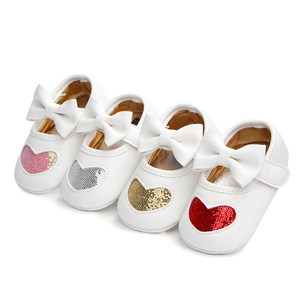 Bella Bow-nodo Morbido Cuoio Dell'unità di elaborazione Del <span class=keywords><strong>Bambino</strong></span> a Forma di Cuore Mocassini scarpe per Bambini Della Ragazza Pantofole - Product Image 1