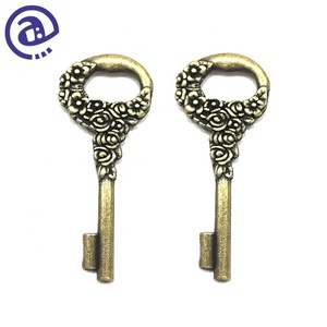 Chất Lượng Cao Hợp Kim Kẽm Die Cast Loại Và Rỗng Phong Cách Tùy Chỉnh Khác Nhau Vintage <span class=keywords><strong>Bronze</strong></span> <span class=keywords><strong>Key</strong></span> Shape Kim Loại Quyến Rũ - Product Image 3