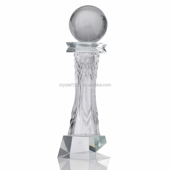 Factory oem award with custom size logo laser engraving china crystal global trophy