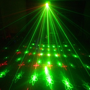 Nuevos productos con el <span class=keywords><strong>mejor</strong></span> <span class=keywords><strong>precio</strong></span> y <span class=keywords><strong>calidad</strong></span> equipos discoteca dj <span class=keywords><strong>mini</strong></span> <span class=keywords><strong>proyector</strong></span> más patrones de luz láser - Product Image 4