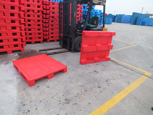 Palet de Plástico Moldeado por Inyección de Fabricante, Palet Rojo para Uso Alimentario - Product Image 6